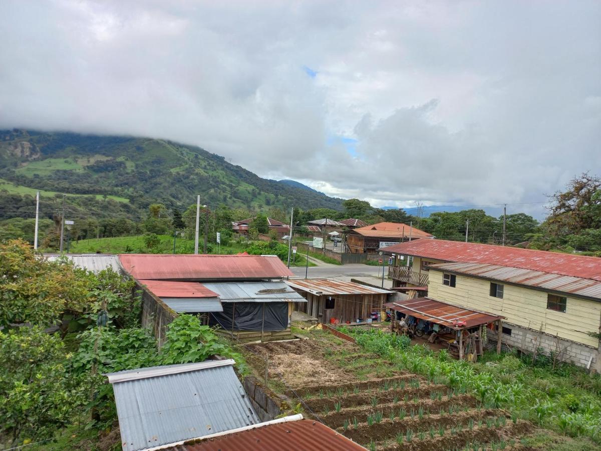 Hostal La Casa De Rodrigo Baeza ภายนอก รูปภาพ