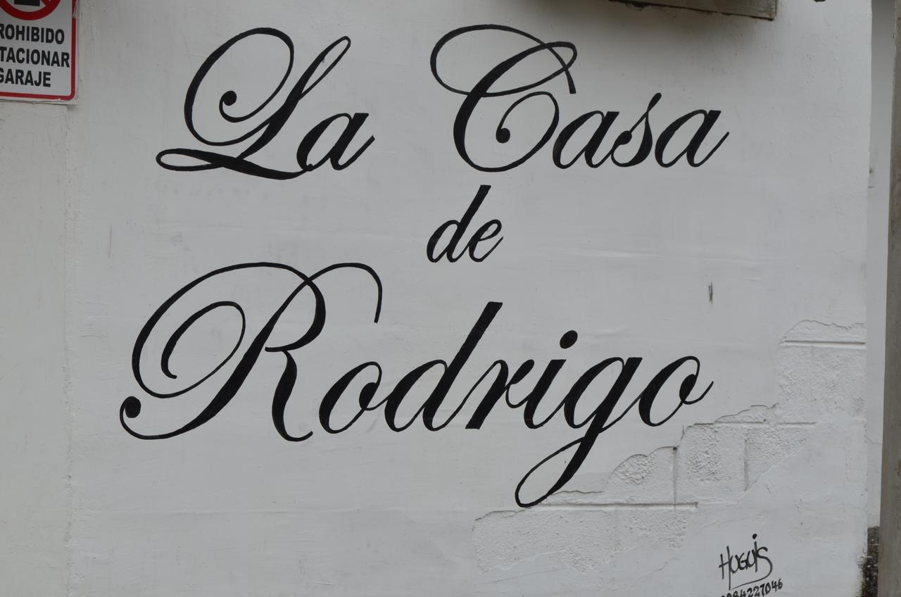 Hostal La Casa De Rodrigo Baeza ห้อง รูปภาพ
