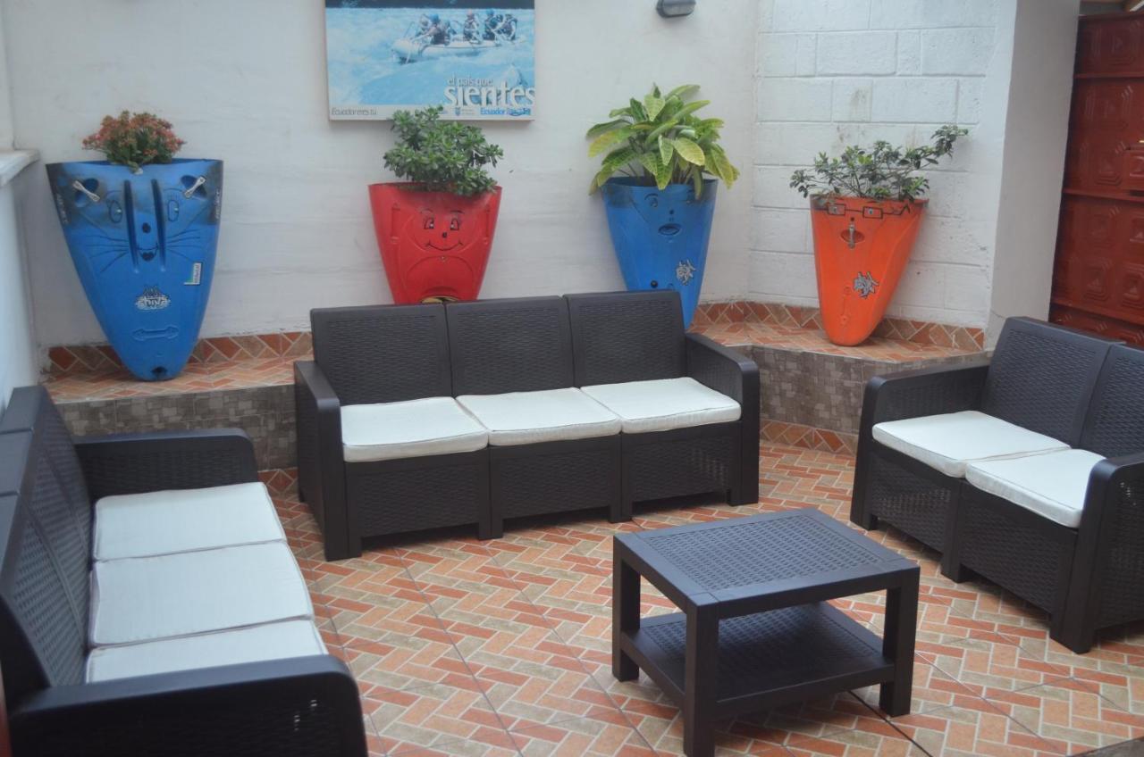 Hostal La Casa De Rodrigo Baeza ภายนอก รูปภาพ